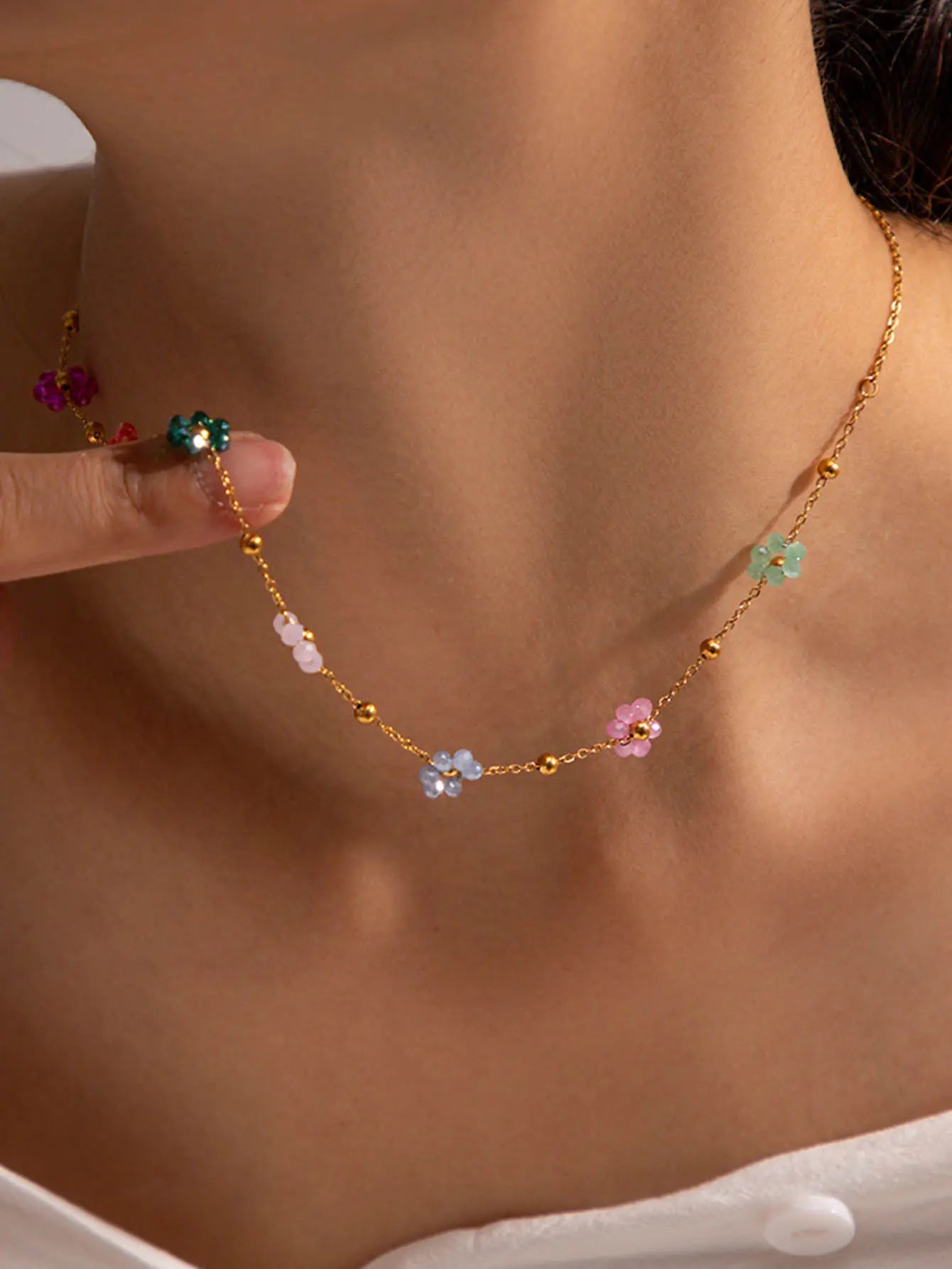 18KT Gold Plated Dainty Bloom Necklace - Atulya Jewellers