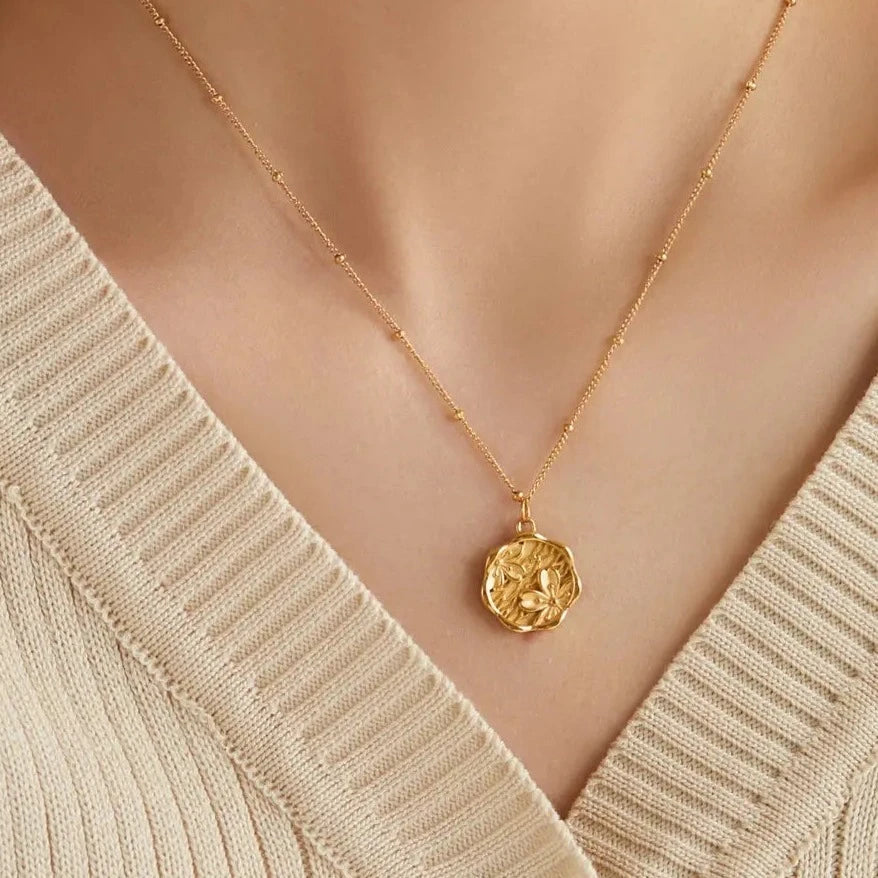 18KT Gold Plated Flower Necklace - Atulya Jewellers