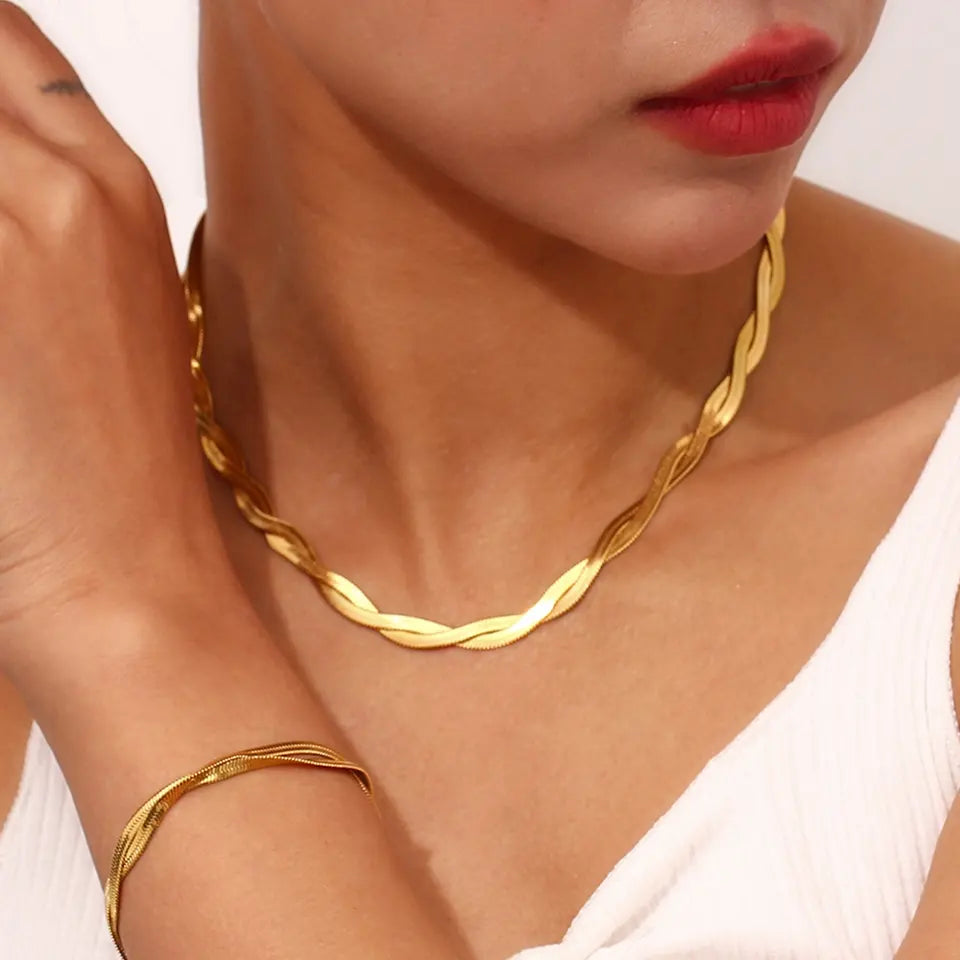 18KT Gold Plated Twisted Silk Necklace - Atulya Jewellers