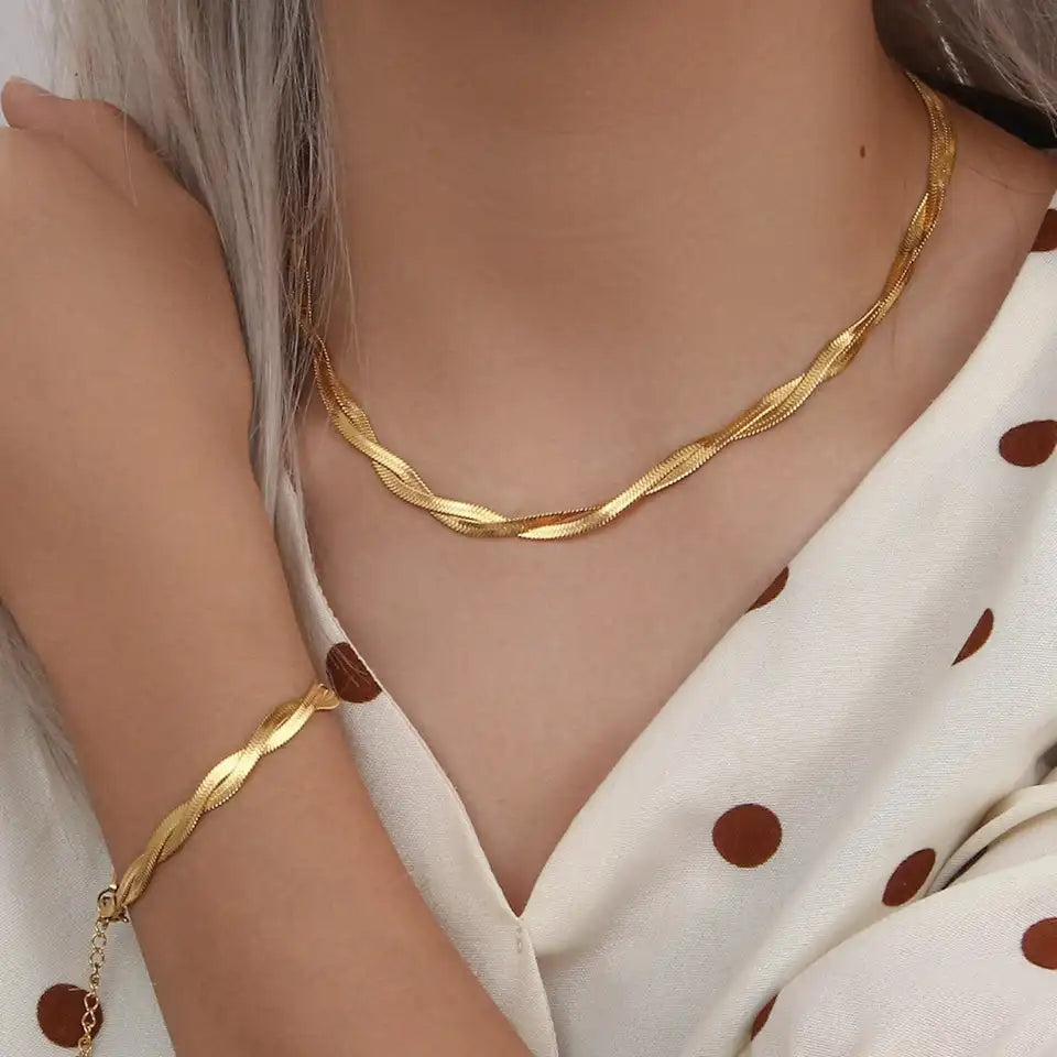 18KT Gold Plated Twisted Silk Bracelet - Atulya Jewellers