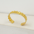 18KT Gold Plated Zig-Zag Cuff Bracelet