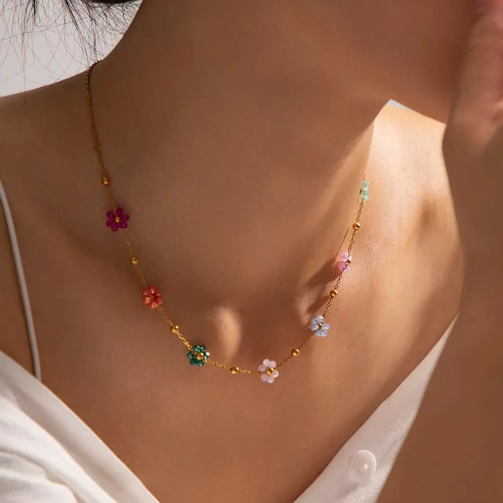 18KT Gold Plated Dainty Bloom Necklace - Atulya Jewellers