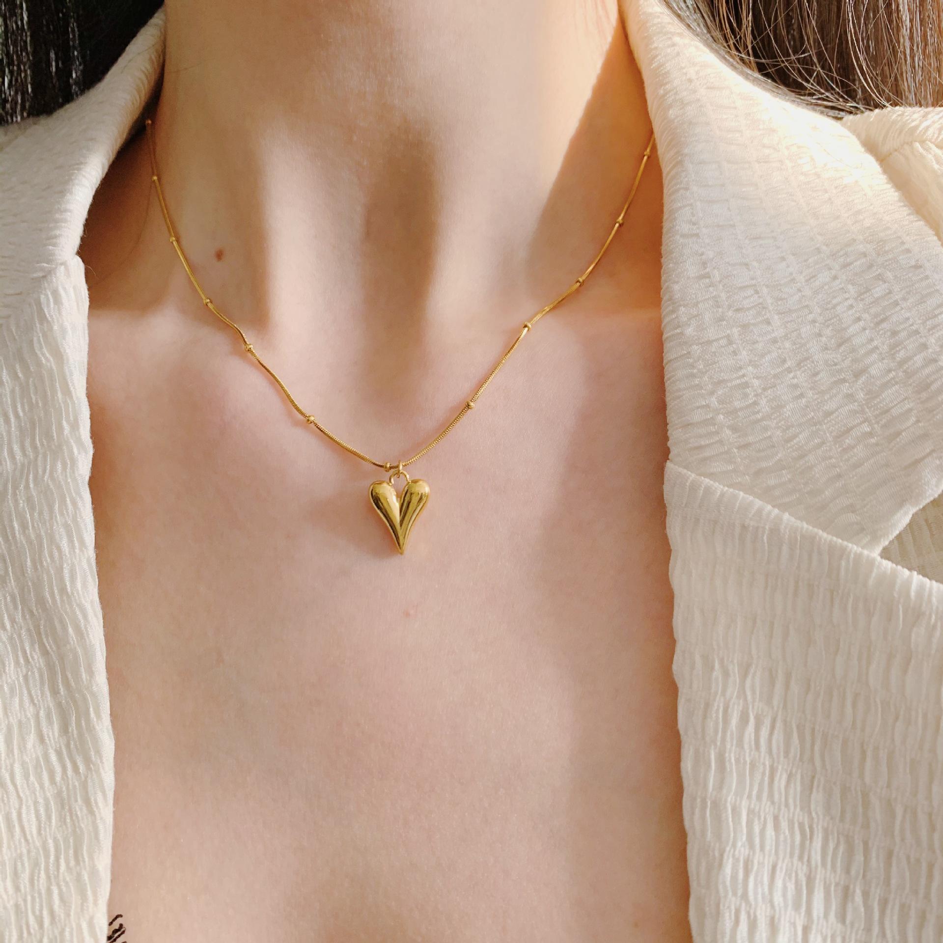 18KT Gold Plated Auric Heart Necklace - Atulya Jewellers