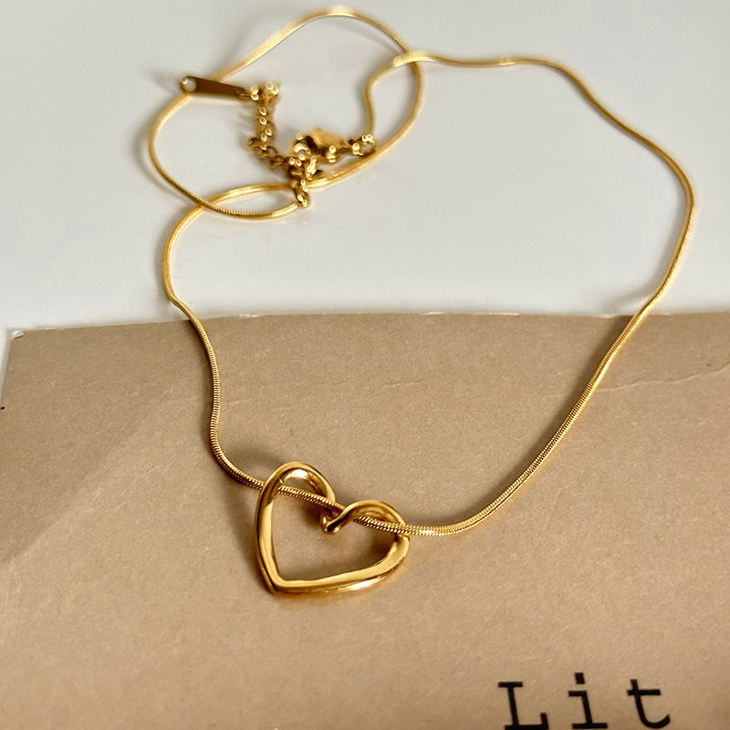 18KT Gold Plated Heart Loop Necklace - Atulya Jewellers