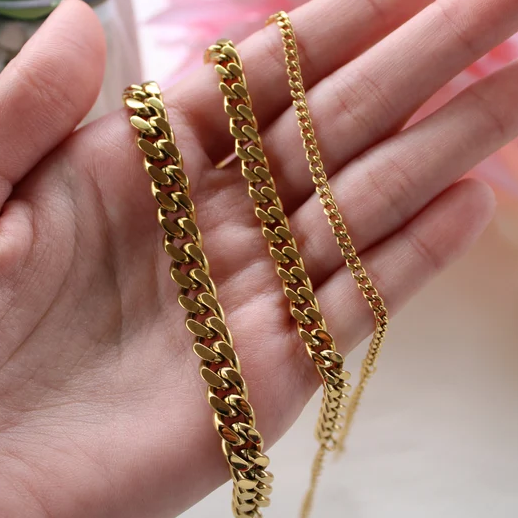 18KT Gold Plated Cuban Chain Bracelet - Atulya Jewellers