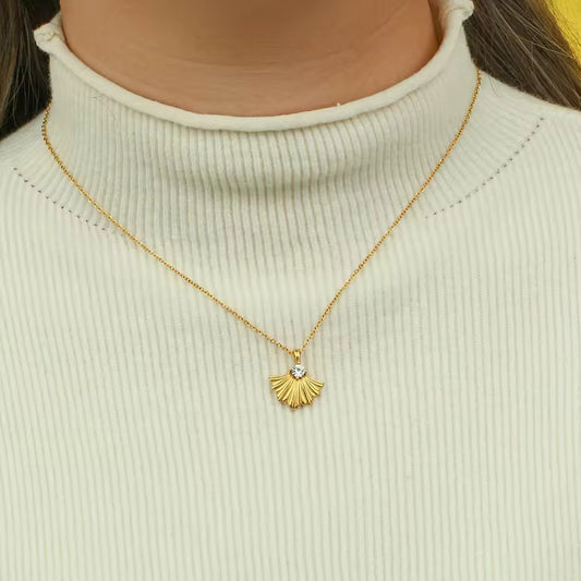 18KT Gold Plated Shell Necklace