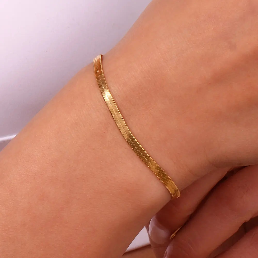 18KT Gold Plated Silk Chain Bracelet - Atulya Jewellers