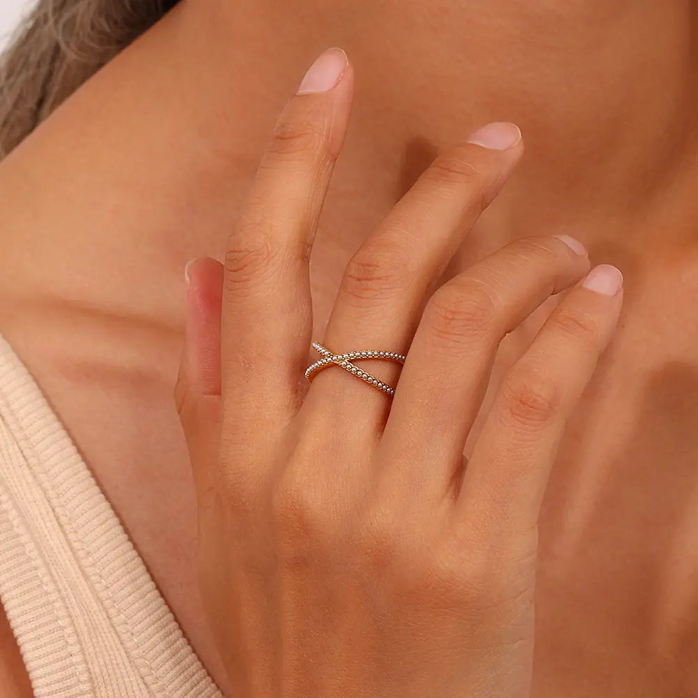 18KT Gold Plated Criss Cross Pearl Ring - Atulya Jewellers