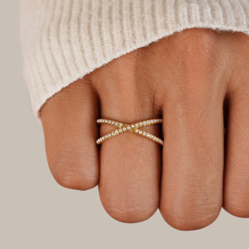 18KT Gold Plated Criss Cross Pearl Ring - Atulya Jewellers