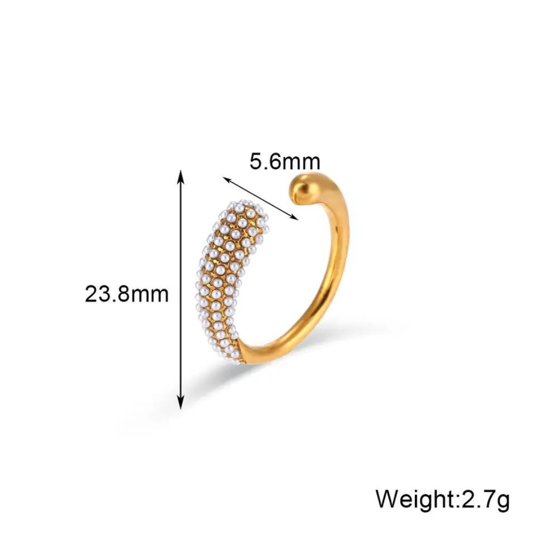 Buy CANDERE - A KALYAN JEWELLERS COMPANY Yellow Gold 18K (750) BIS Hallmark  Flower Shaped SI IJ Diamond Nosepin for Women at Amazon.in